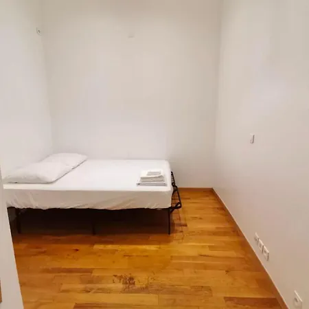 Cozy In * باريس